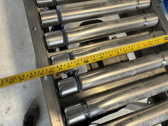 Stainless steel driven roller conveyor Pic 06